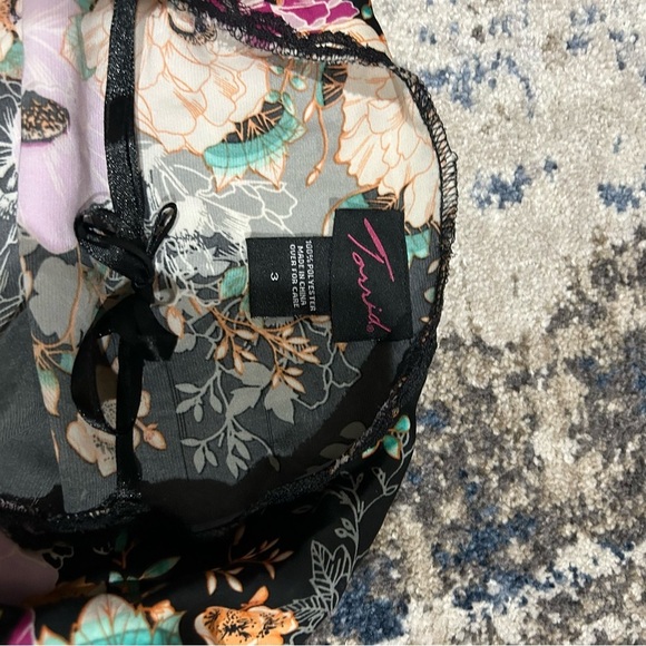Torrid Black & Multi-Colored Floral Kimono Size 3X - Picture 4 of 6